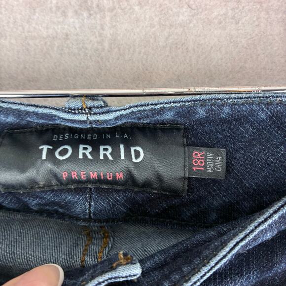 Torrid Jegging Jeans Women's 18R Plus Size Dark Wash Fading Casual Tummy Control - Picture 6 of 13
